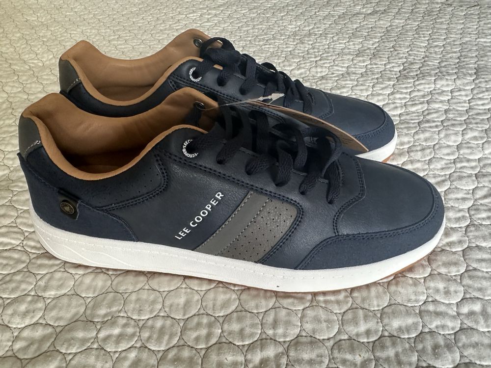 Кросівки Lee Cooper 43 р