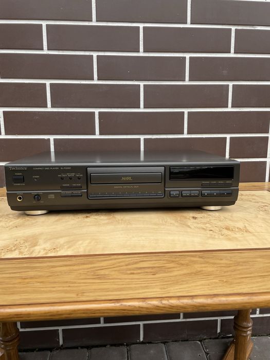 Technics SL-PG590 CD програвач