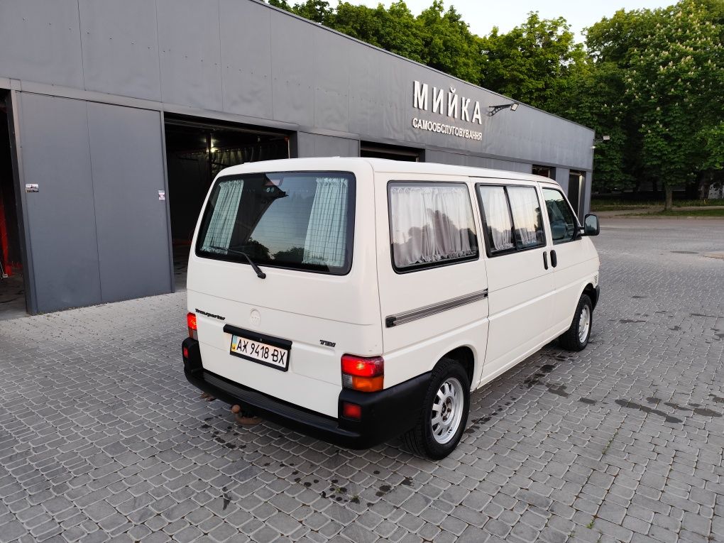 Volkswagen Transporter T4 2.5 Пассажир