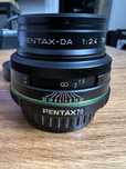 Obiektyw pentax-DA 1:2,4 70mm Limited