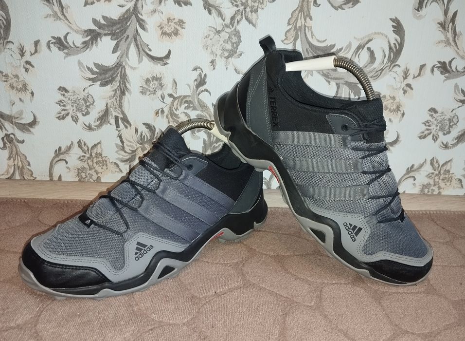 Кросівки чоловічі трекінгові Adidas Terrex AX2R