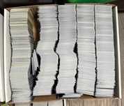 1000 Japońskich Kart Pokemon TCG - Oryginalne Ogromny Karton z Kartami