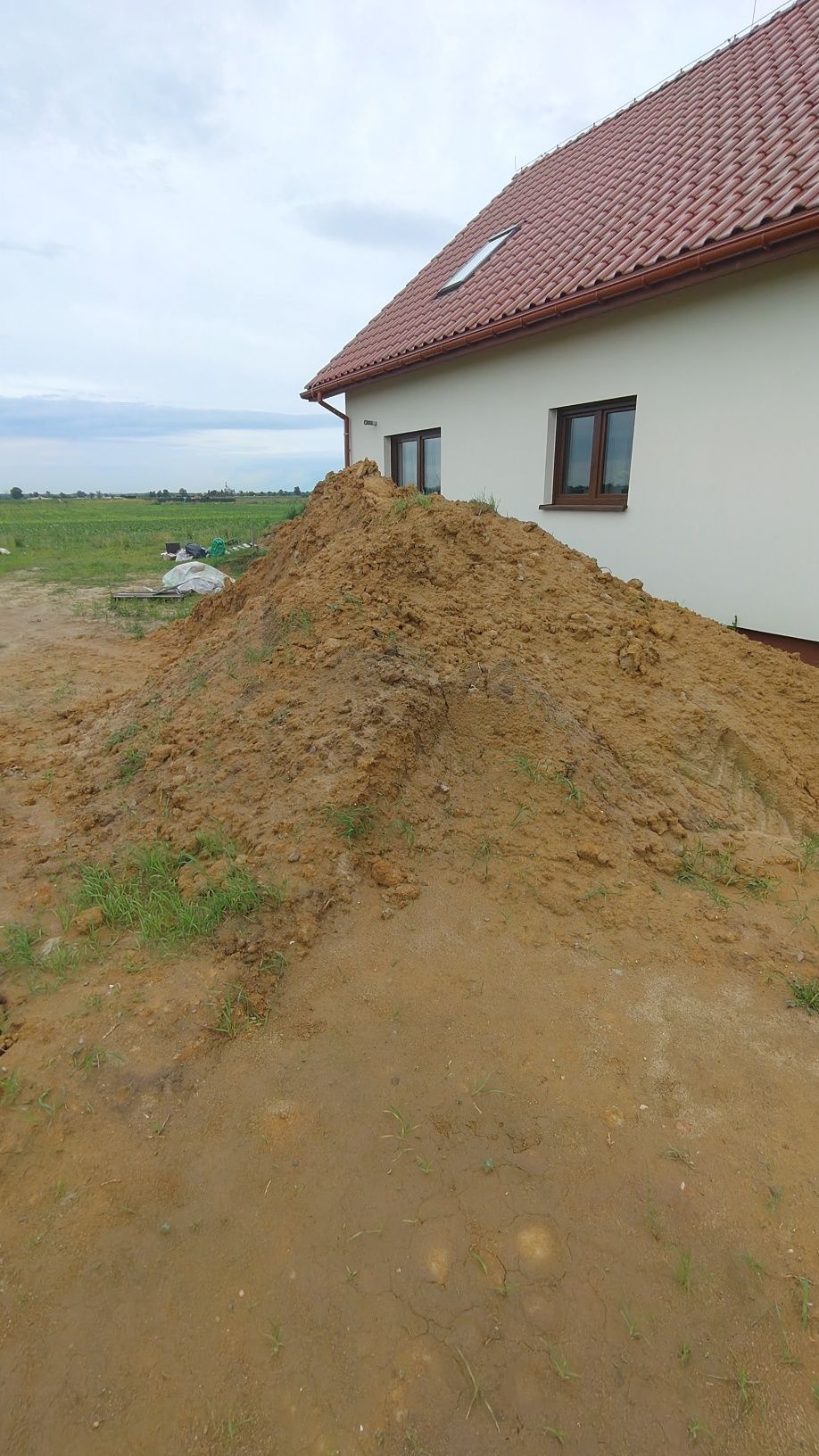 Oddam ziemię po wykopie