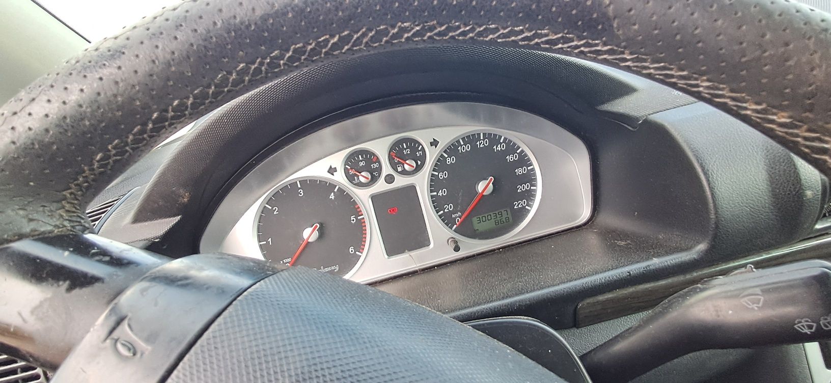 Vendo ford galaxy wgr 1.9tdi