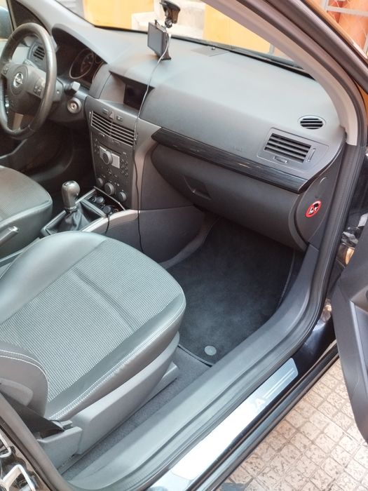 Opel Astra H caravan 1.3cdti 90cv
