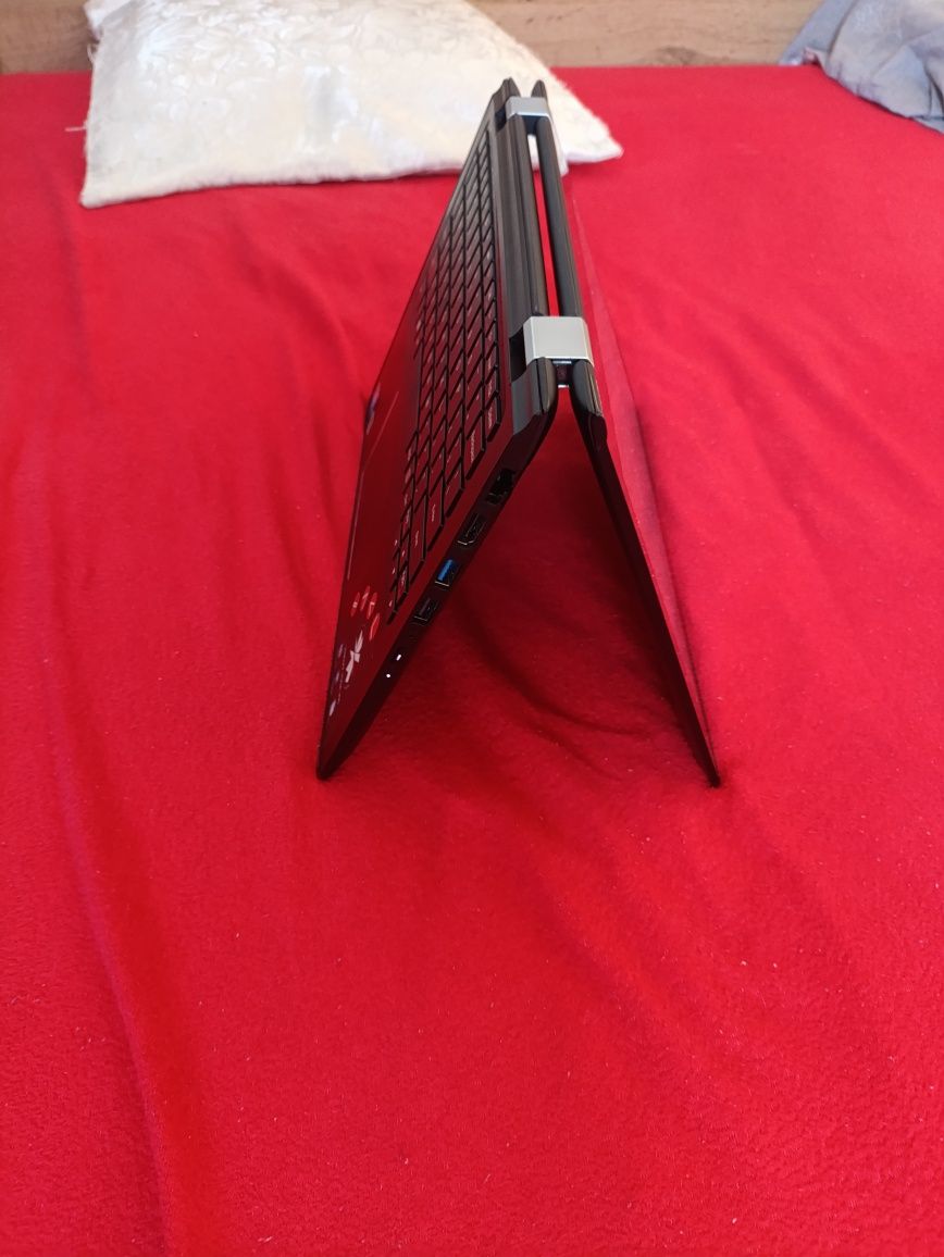 Netbook Lenovo Tablet dotykowy