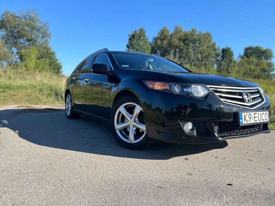 Honda Accord Honda Accord Combi 2009 - manual benzyna