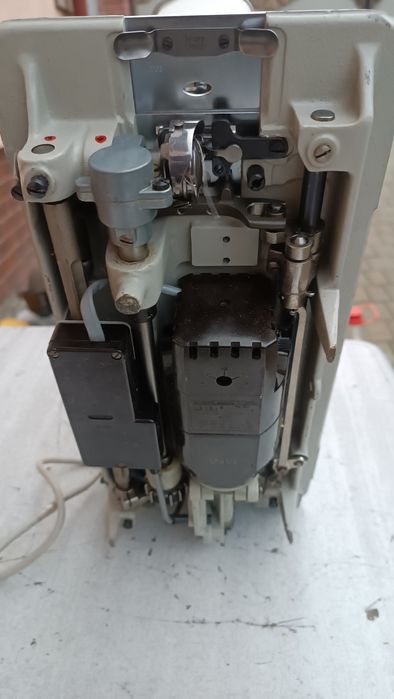 Швейна машина Pfaff  з Німеччини