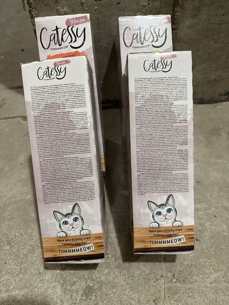 Karma mokra dla kota Catessy mousse / mus 28 x 90g