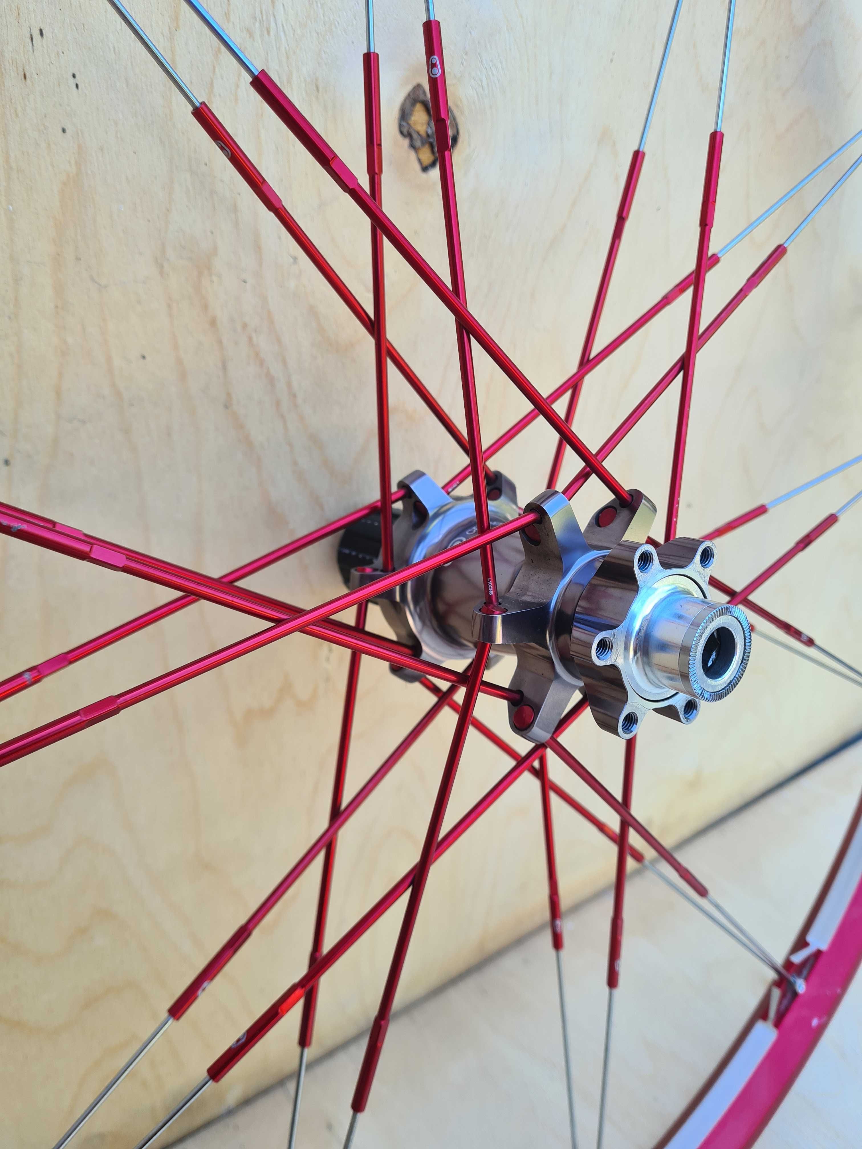 MEGA jak NOWE Crank Brothers Opium DH 12x150 QR 20 koła komplet !!!