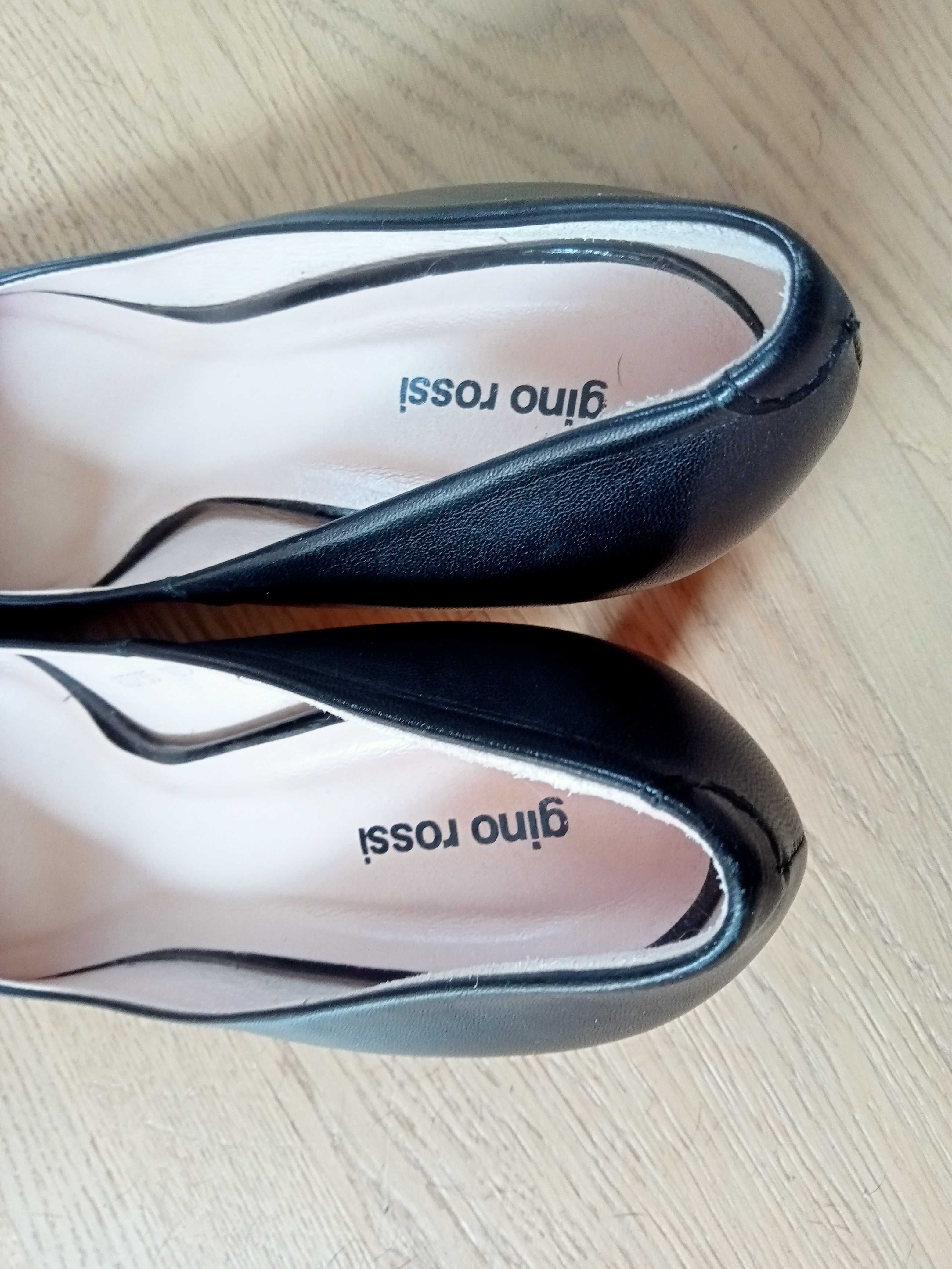 Czółenka skórzane czarne na słupku Gino Rossi 38,5
