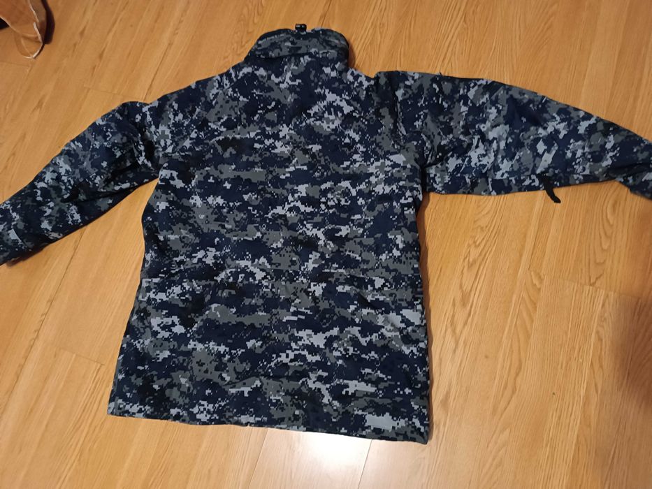 Kurtka Polar US Navy AOR II Blue Goretex M/R kontrakt APECS