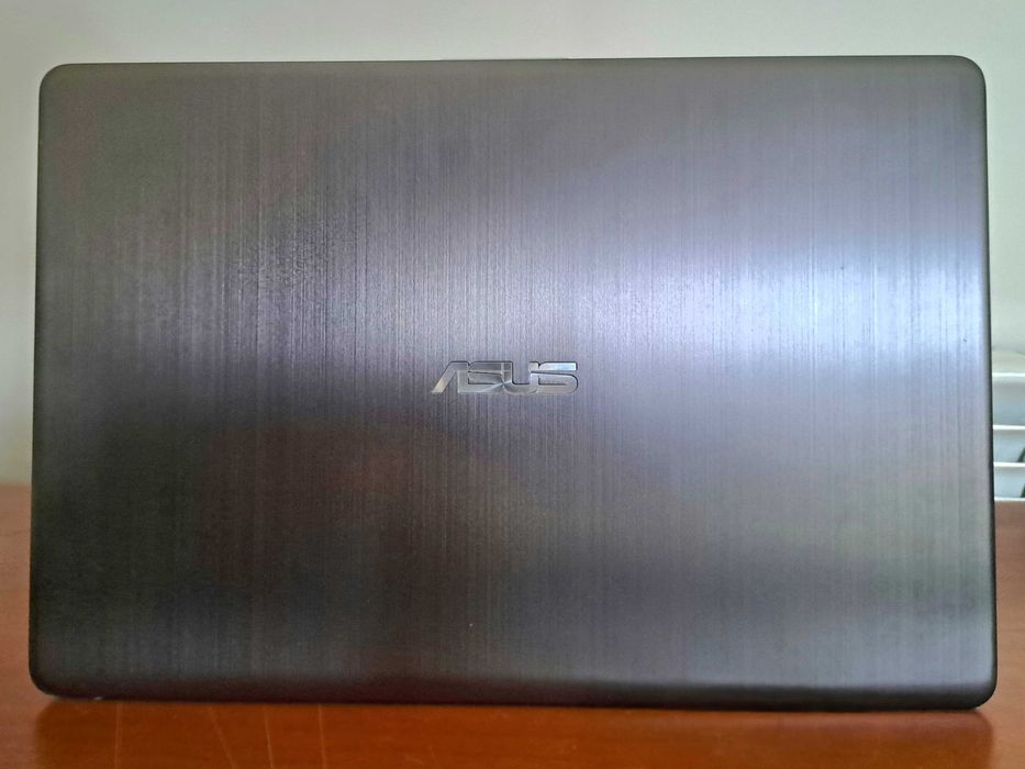 Asus VivoBook PC Muito BOM Estado.