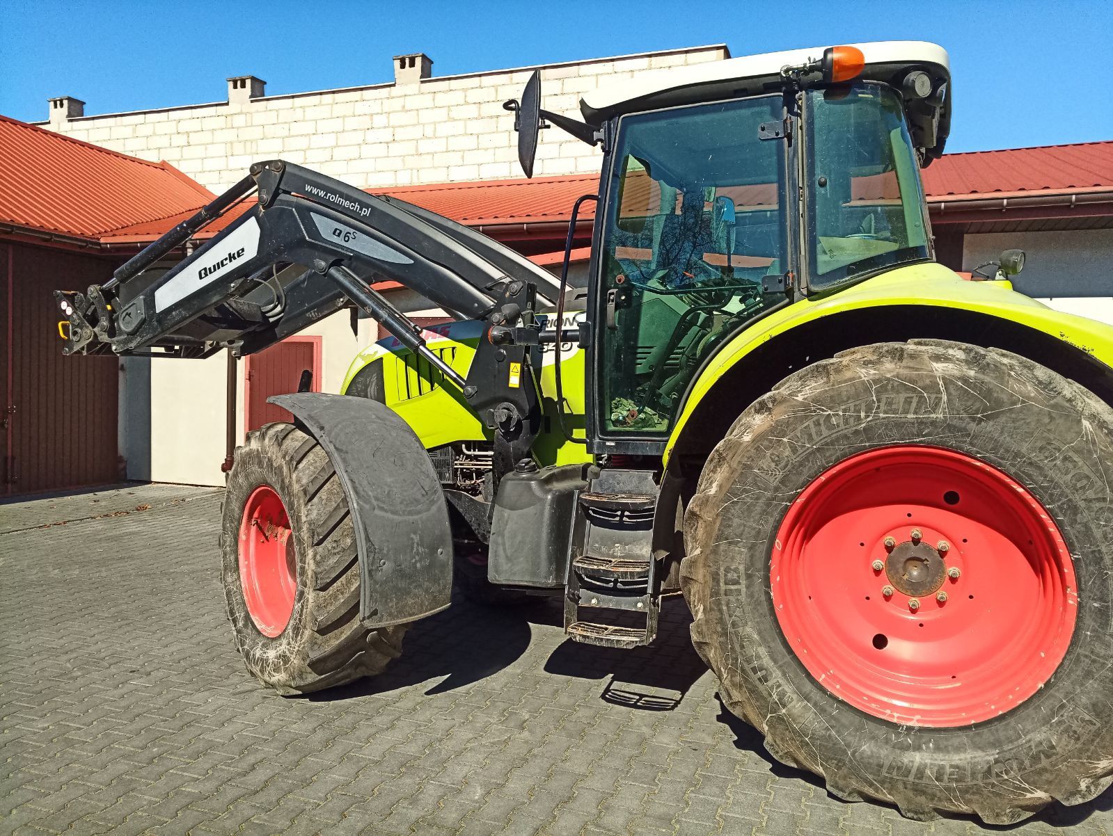 Ciągnik rolniczy Claas Arion 640 Cebis