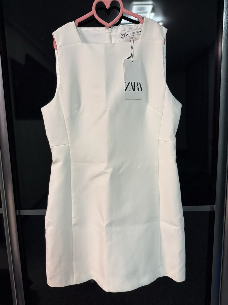 Сукня коротка від ZARA