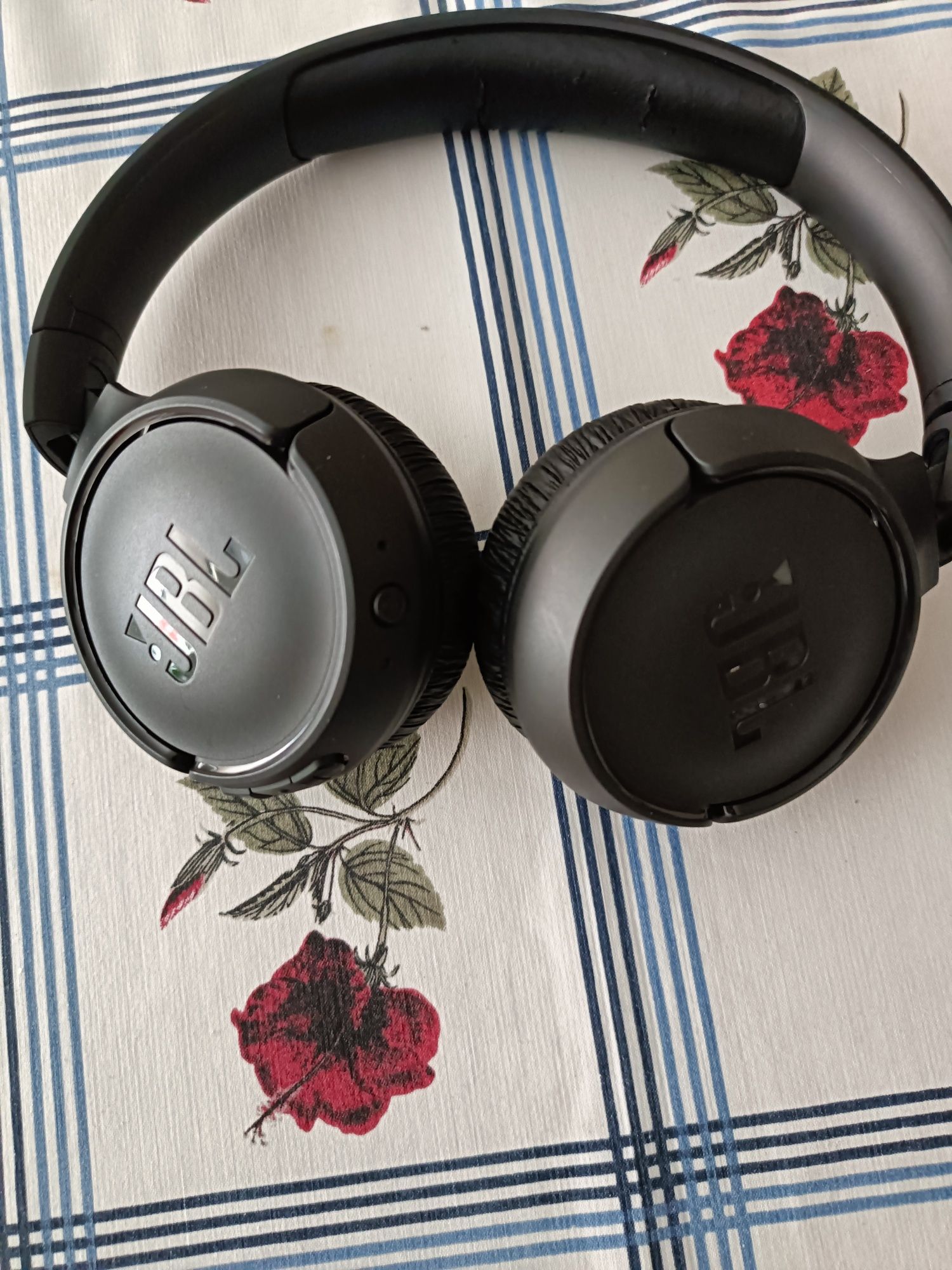 Vendo headphones wireless JBL