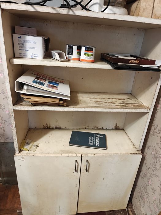 Шафа стелаж безкоштовно