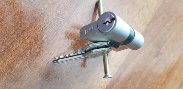 Canhão / Cilindro com 2 chaves