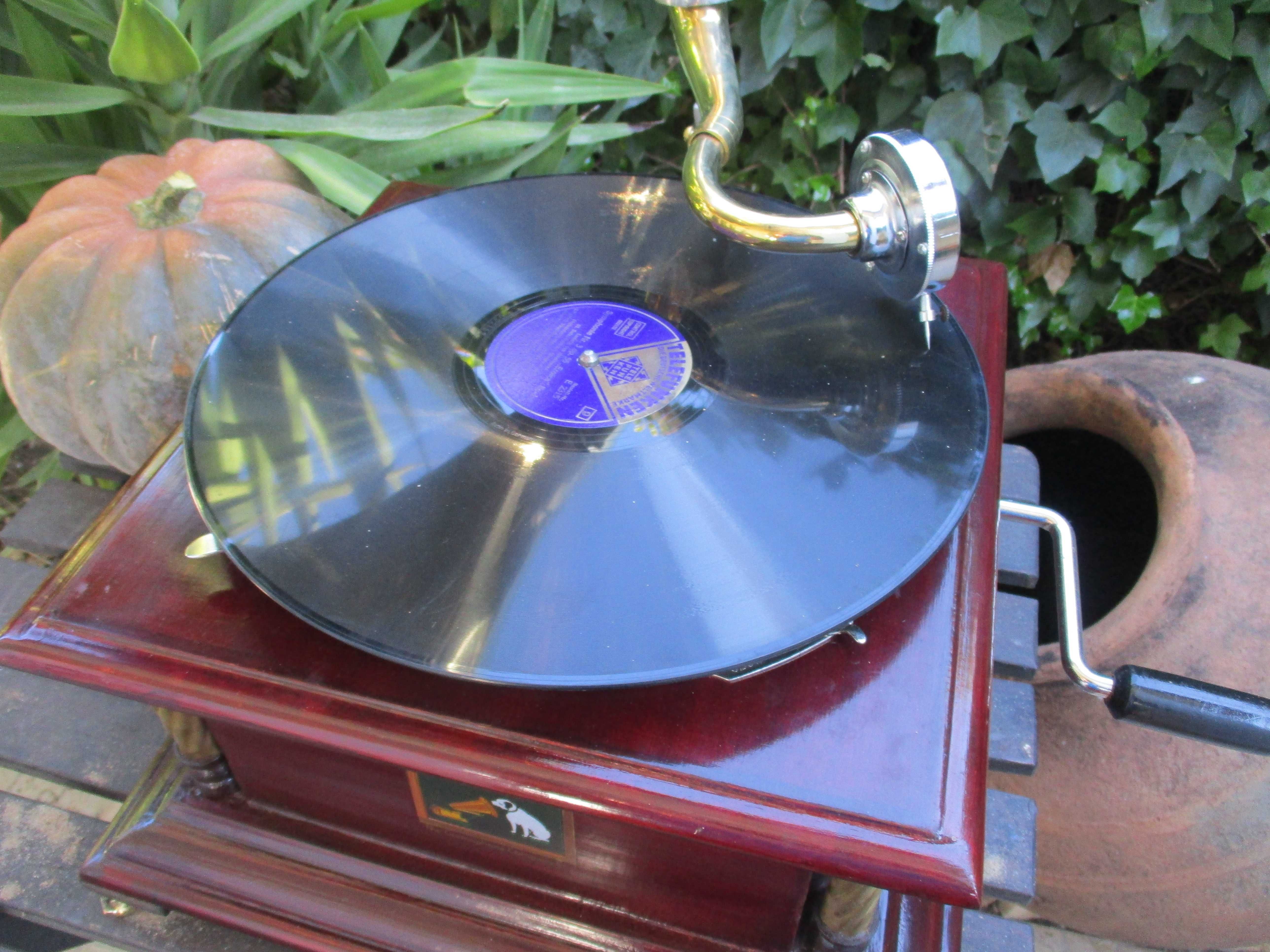 Grafonola Antiga HMV Gramofone His Master Voice 1900