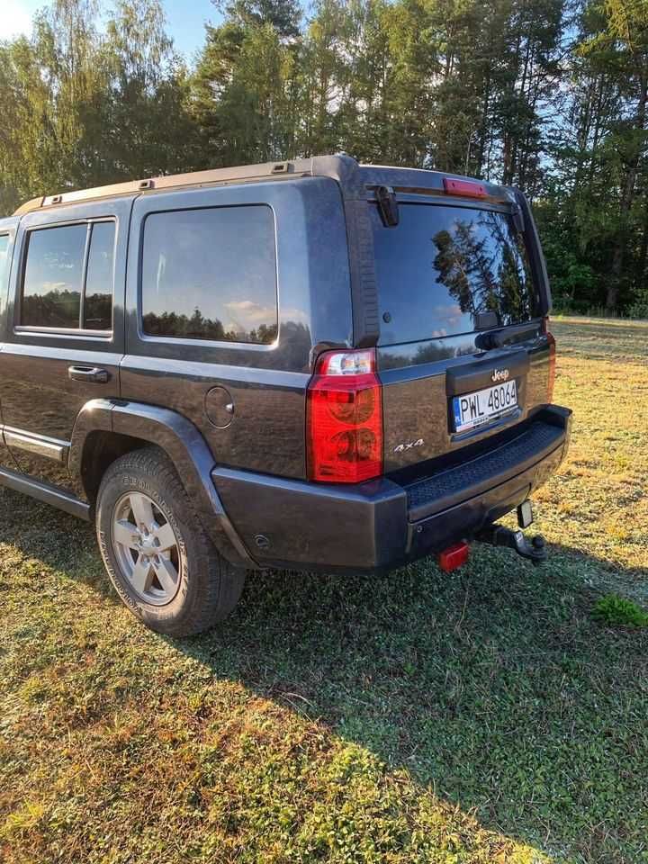 Jeep Commander 3.7 lpg 2008r delikatnie uszkodzony