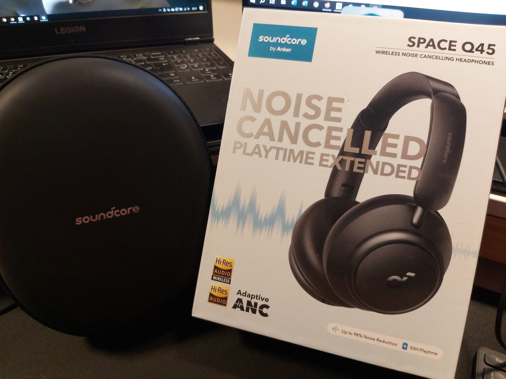 Auscultadores ANC Soundcore Space Q45