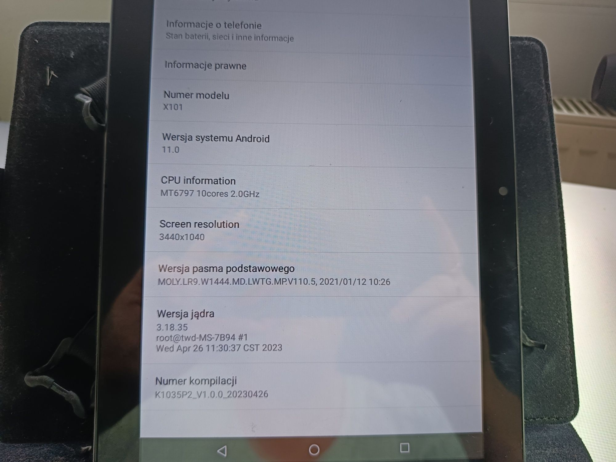 Tablet X101 przekątna ekranu 10"