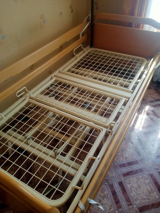 Кровать реабілітаційна