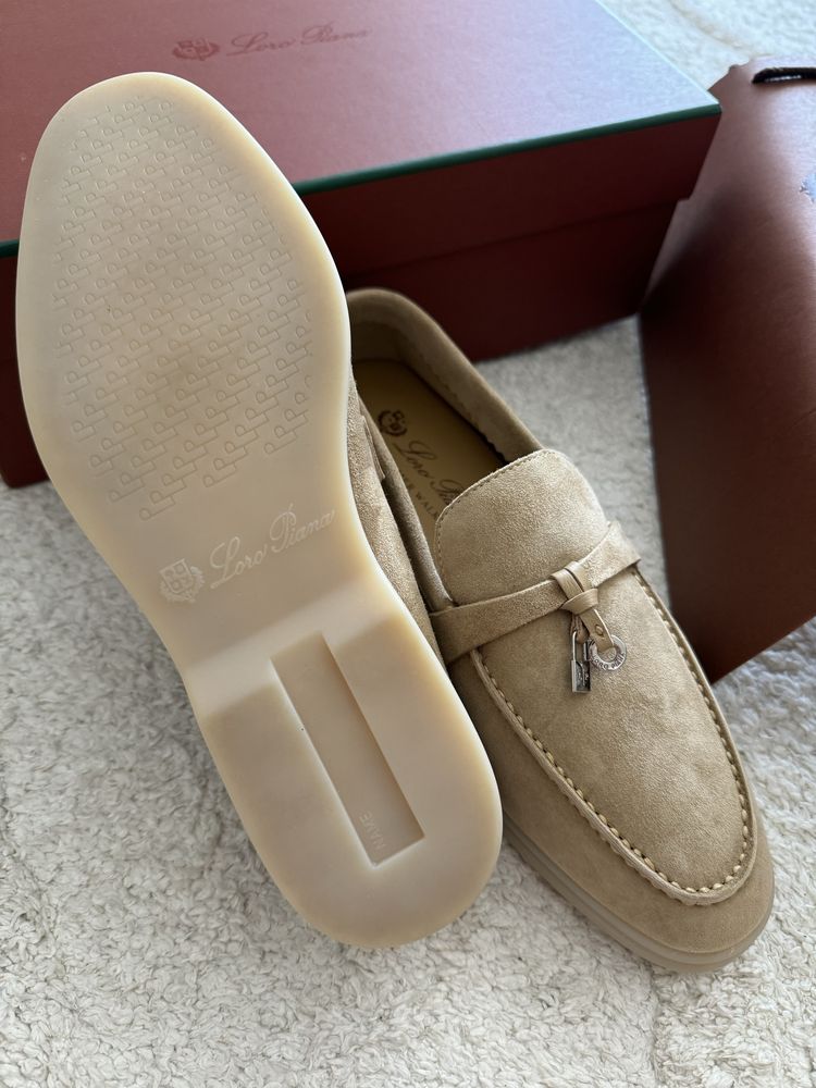Loefersy Loro Piana rozmiar 39