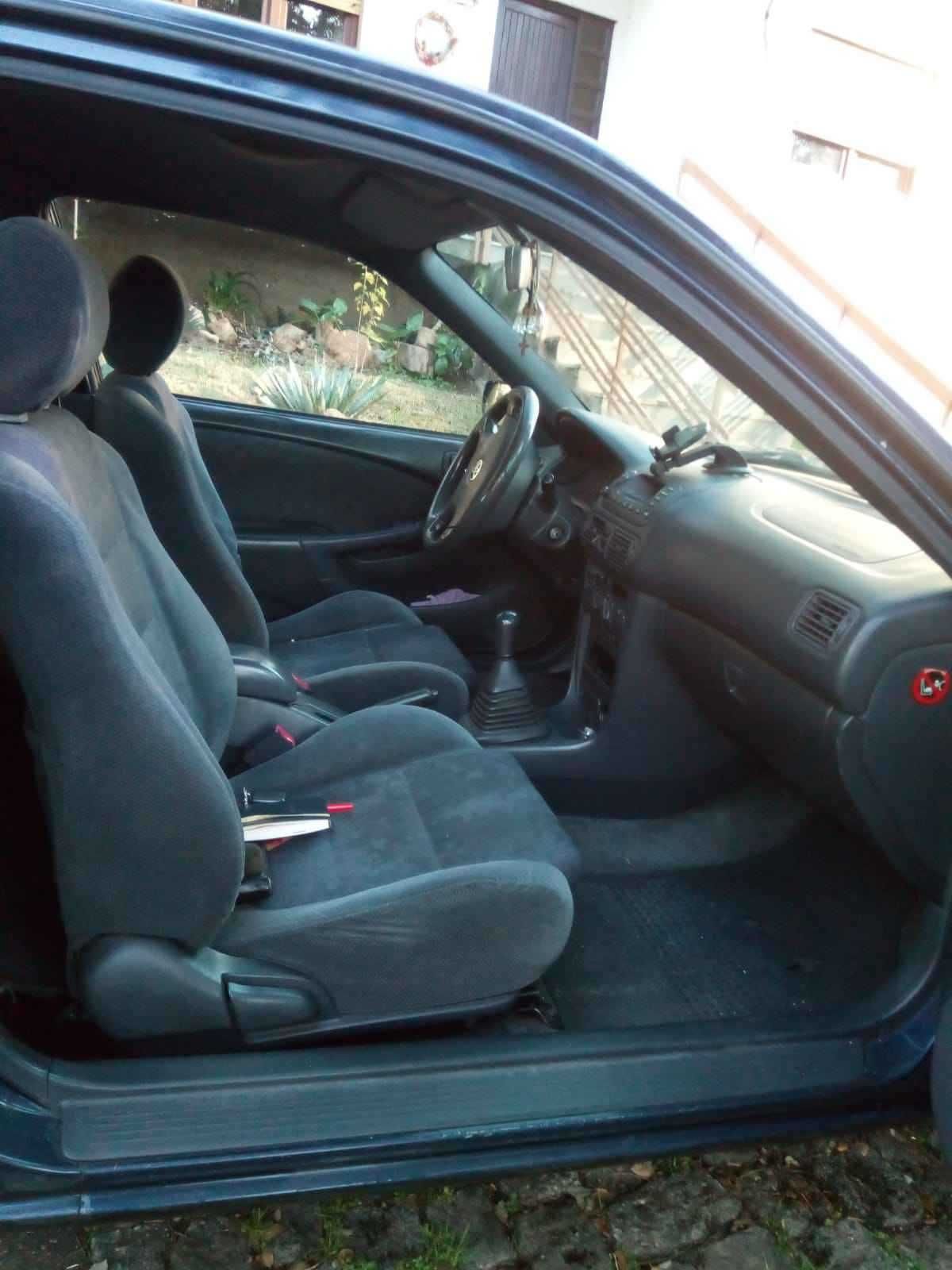 Toyota Corola 2 lugares Ótimas Condições