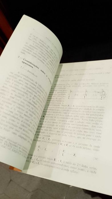 Adaptação imperfeita dos Quadripolos 1972 Manuel Corrêa de Barros