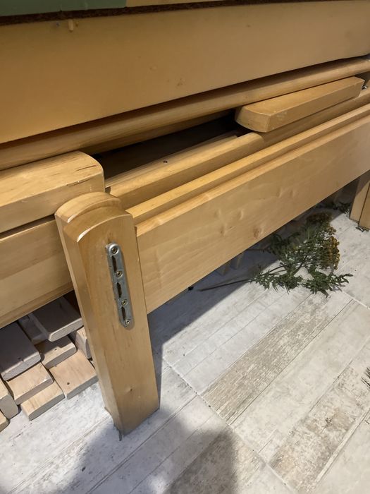 ŁÓŻKO drewniane 90x200