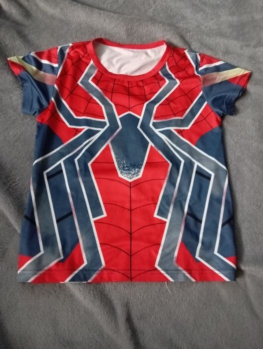 Zestaw t-shirt+ spodenki Spiderman 130