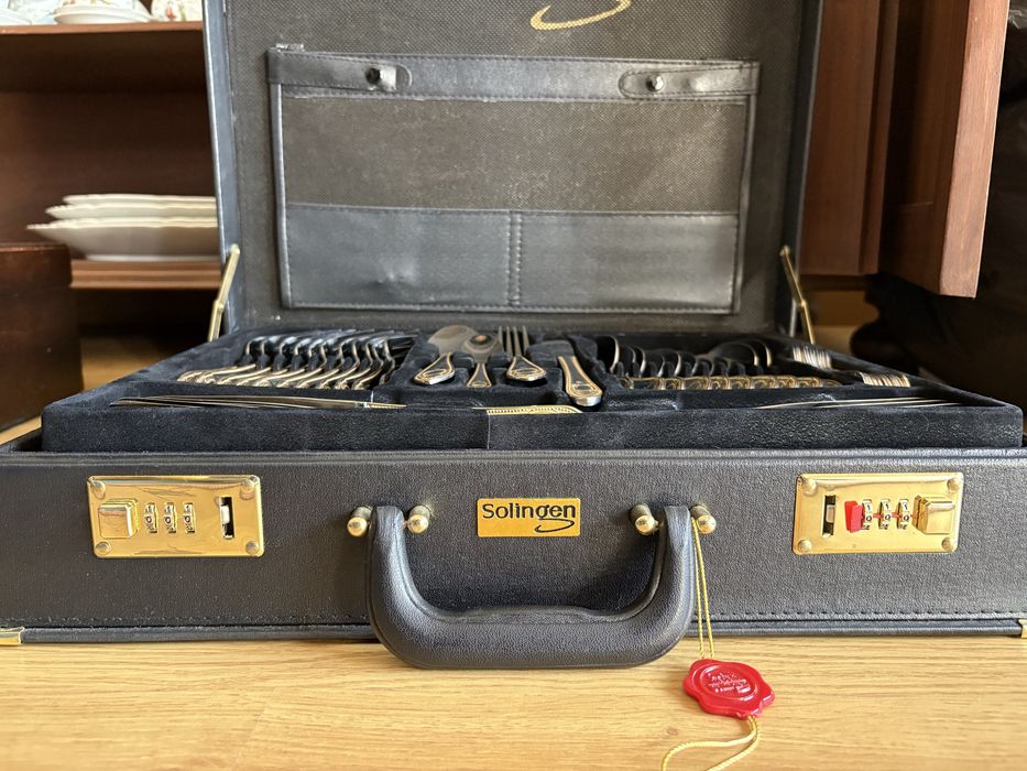 Faqueiro para 12 pessoas completo Solingen