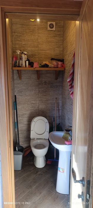 Оренда офісу з усіма зручностями з стоянкою і піднавісом