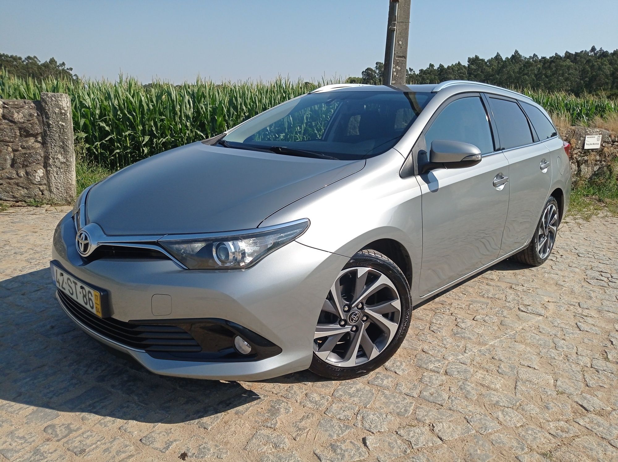 Toyota Auris 1.4D4D pack tekno + sport