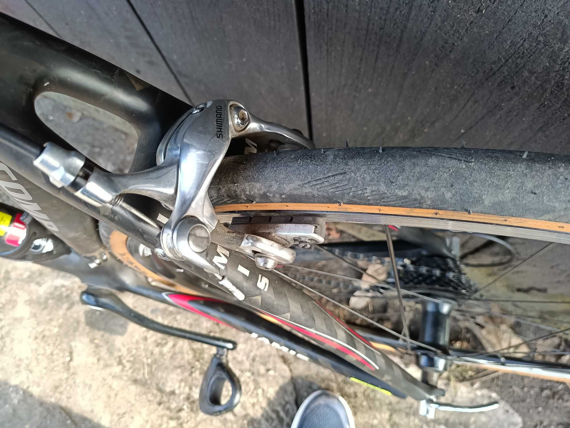 Rower szosowy,kolarzówka karbonowy,lekki,rama 54 Ultegra