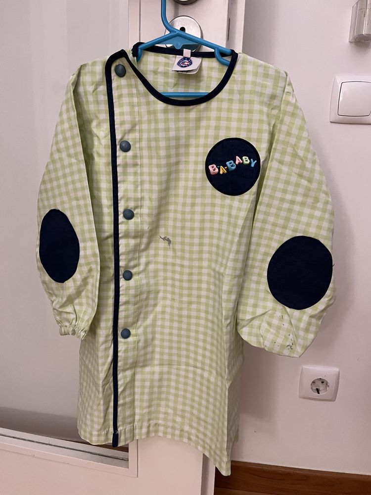 Bibes / batas uniforme B-A-Baby
