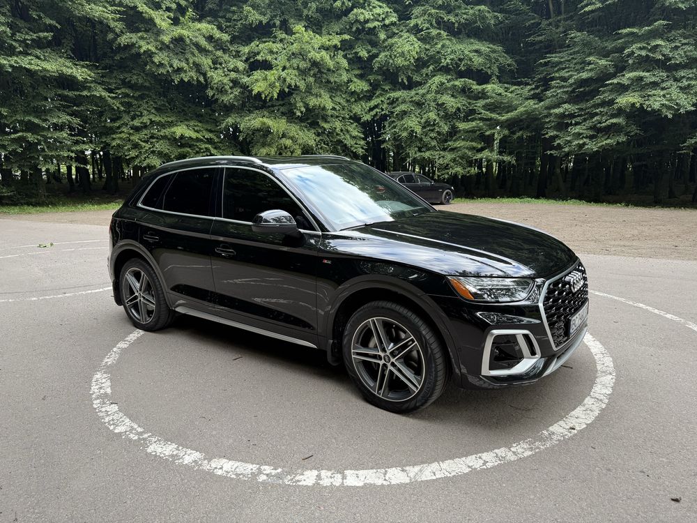 Audi q5 гібрид PHEW 367 к.с.