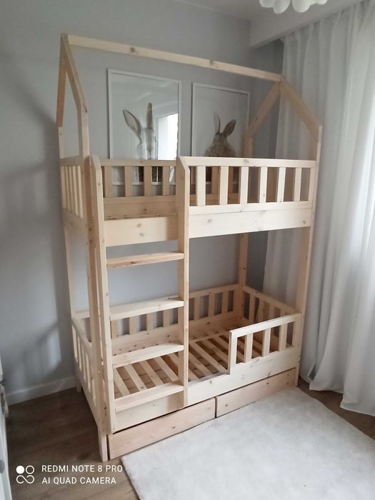 Łóżko domek piętrowe z szufladami