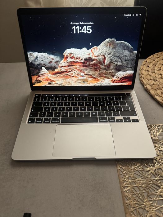 Macbook Pro 13 M1 8GB 256 GB (2020)