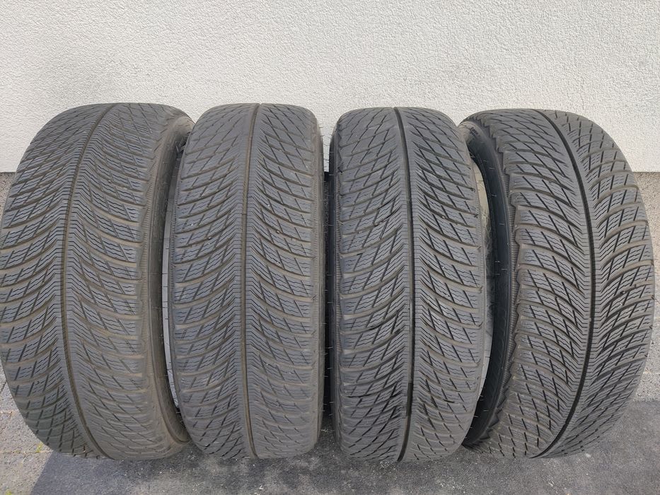 Opony zimowe Michelin 215/40R18 7,5mm 2023rok jak nowe.