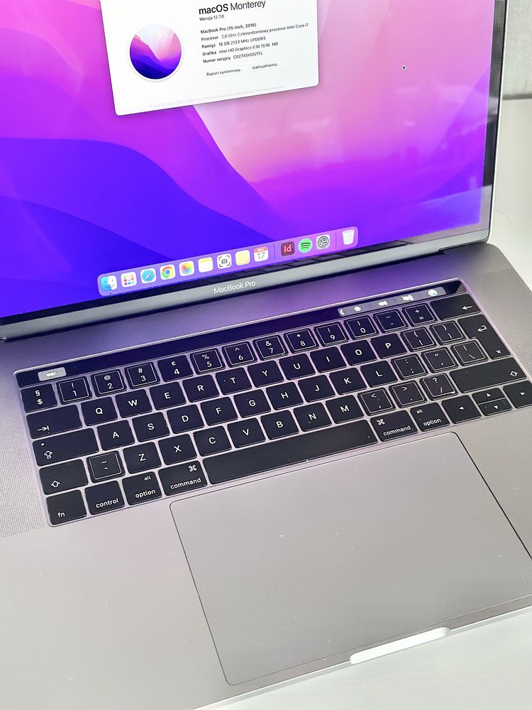 MacBook Pro 15,4” Intel Core i7, 16/256 GB SSD Retina