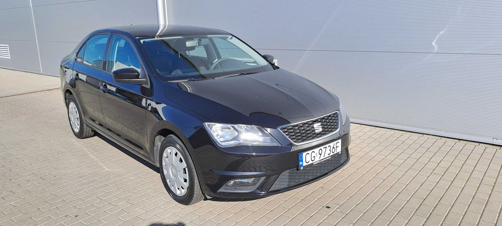 TOLEDO/Rapid stan bdb, nie wymaga wkładu, klima, benzyna, faktura