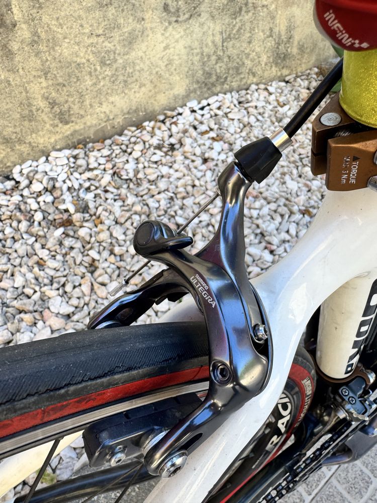 Goka bicicleta carbono