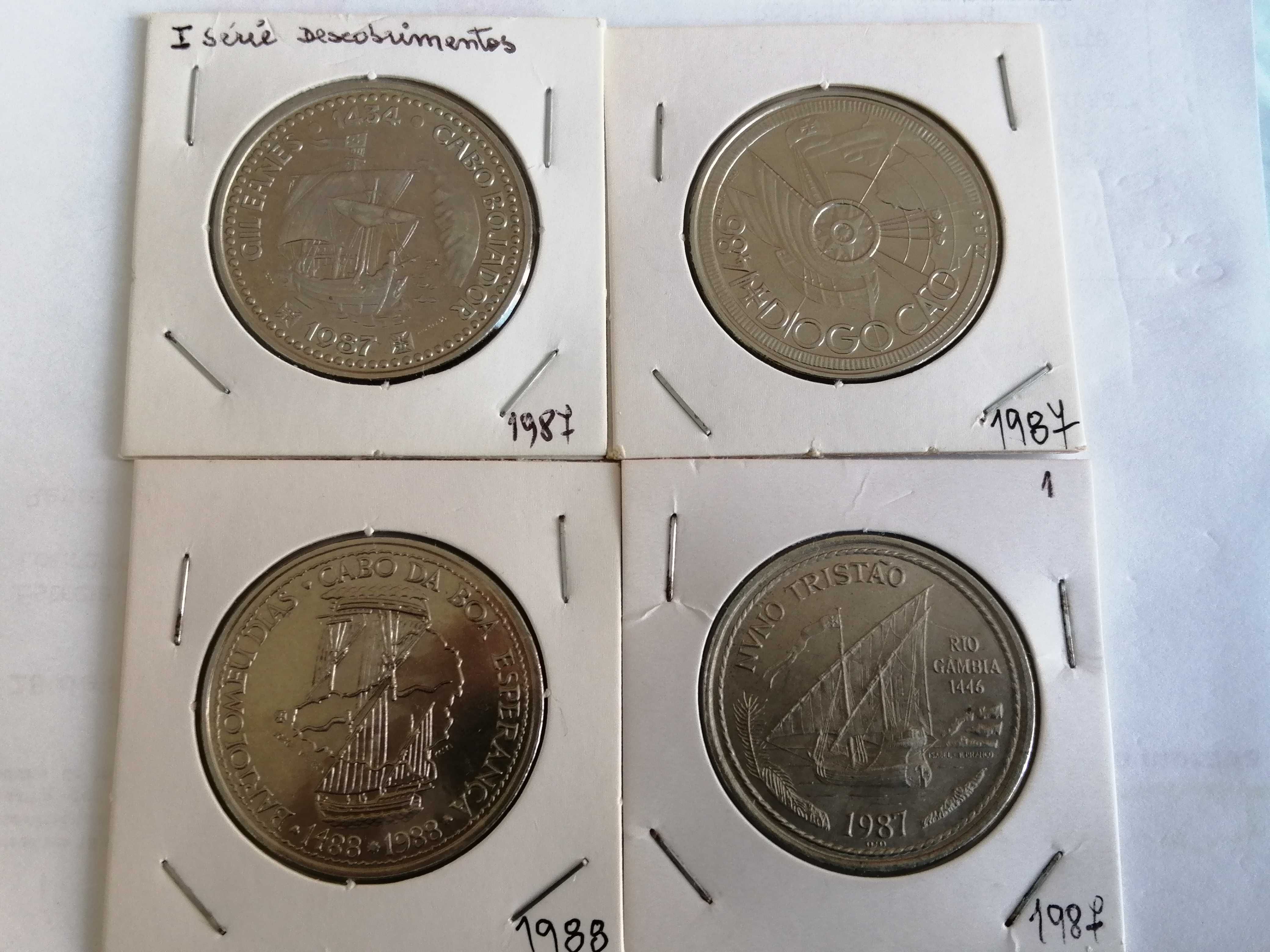 Colecção de 44 moedas, descobrimentos Portugueses da 1a à Xl série.