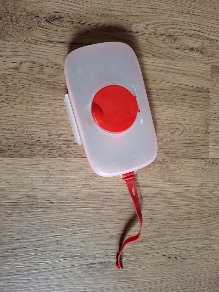 Pojemnik na mokre chusteczki Skip hop