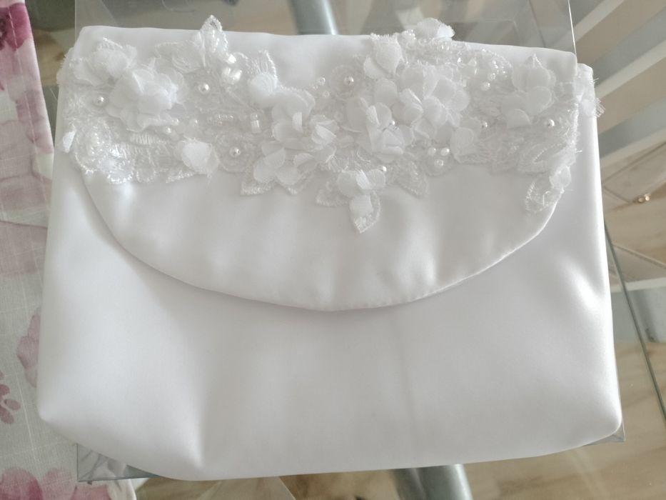 Piękna Suknia Komunijna - jak nowa