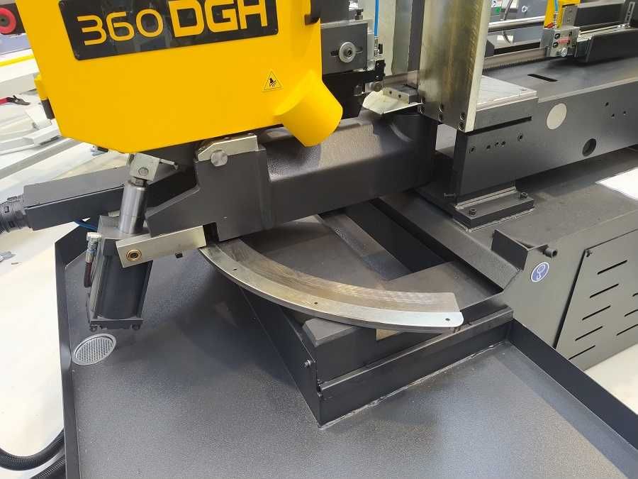 Mavipal | SERROTE DE FITA HORIZONTAL SEMI AUTOMATICA BMSY 360DGH
