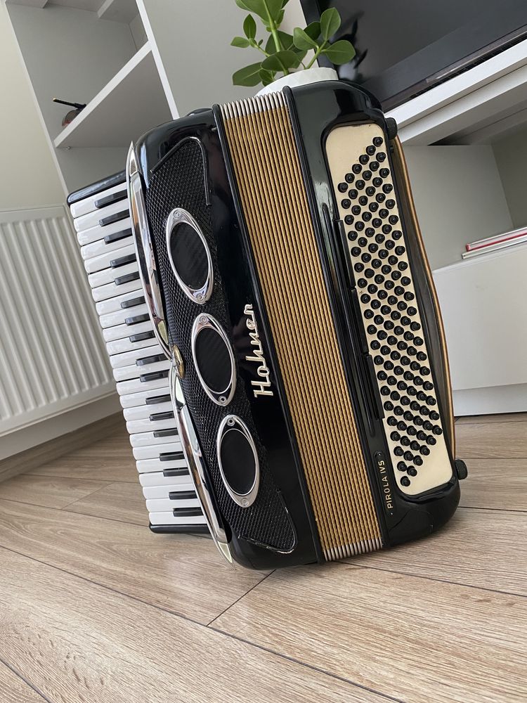 Akordeon Hohner Pirola IV
