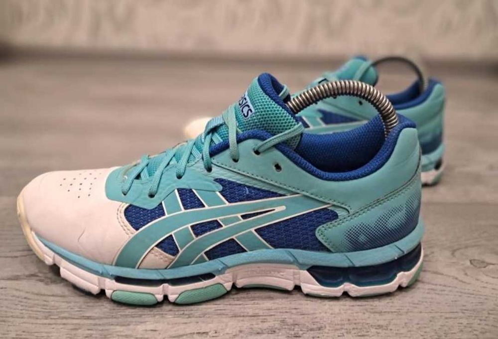 Оригінальні кросівки Asics GEL-NETBURNER ACADEMY 8